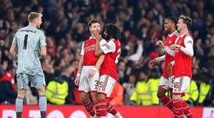 他的反应速 他的反应速